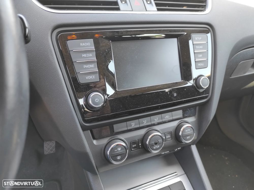 Skoda Octavia 1.6 TDI Elegance - 17