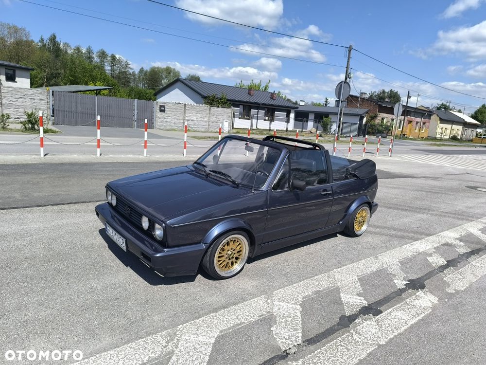 Volkswagen Golf Cabrio - 1