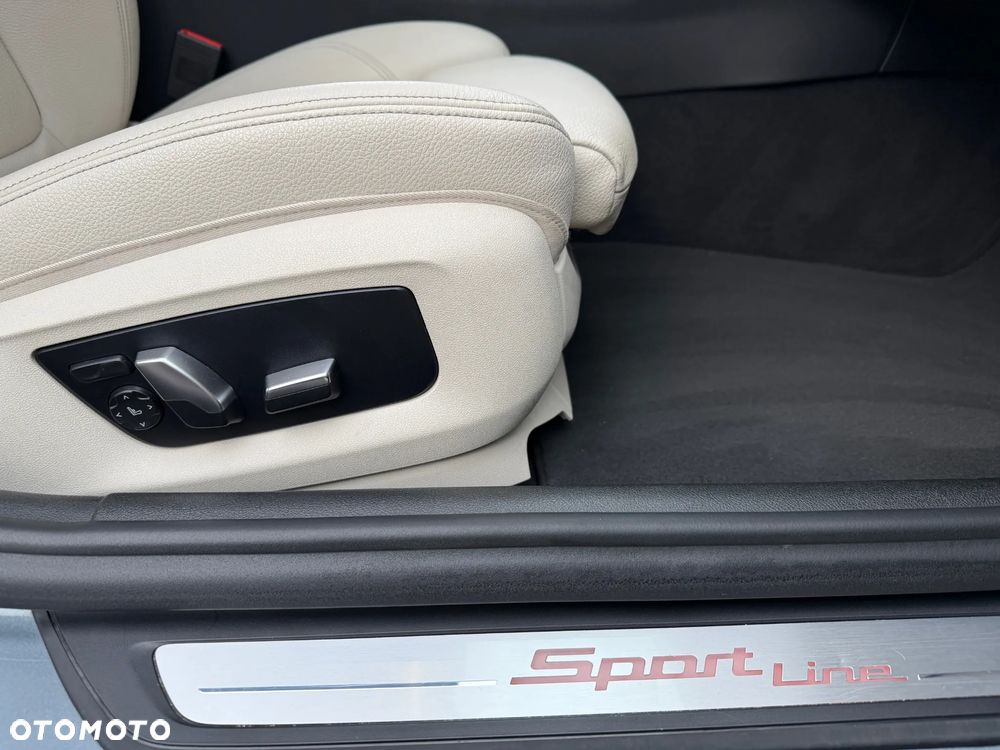 BMW Seria 5 520d Sport Line - 19