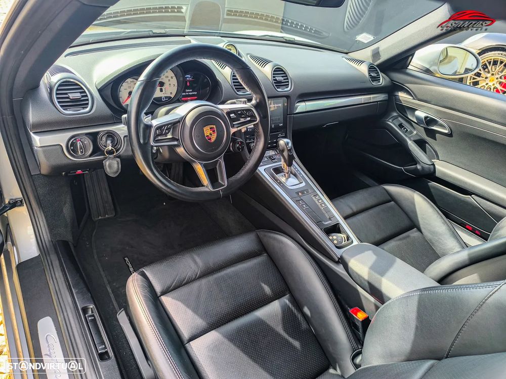 Porsche 718 Cayman - 10