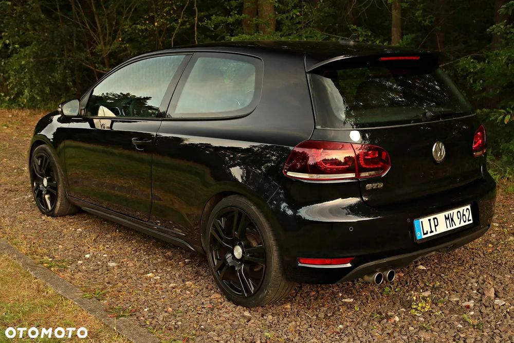 Volkswagen Golf 2.0 TDI DPF GTD - 24