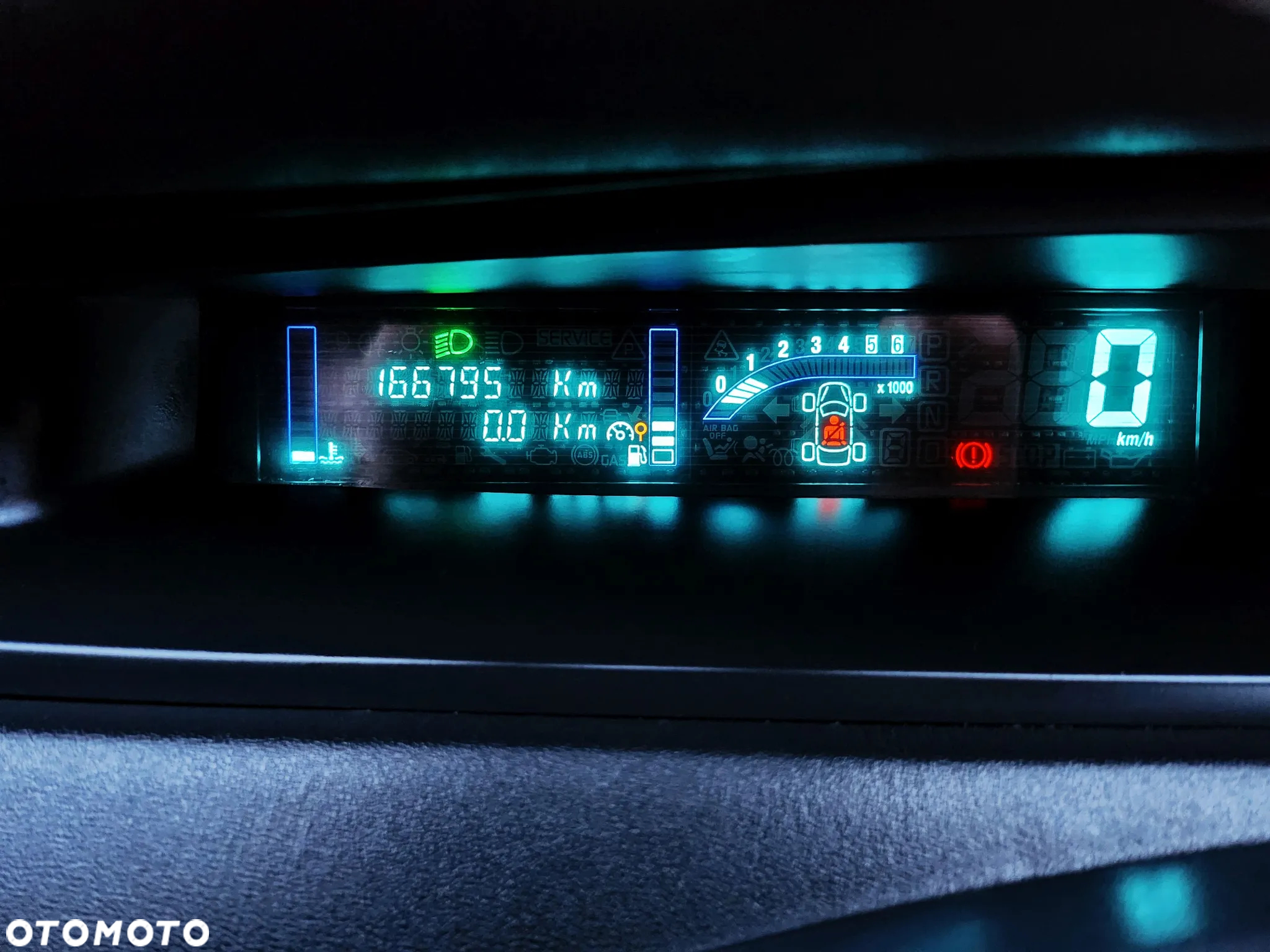 Renault Grand Scenic - 8
