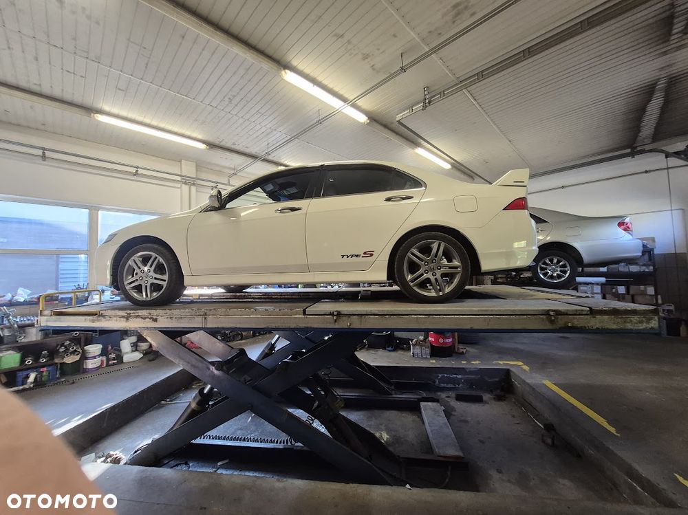 Honda Accord - 19