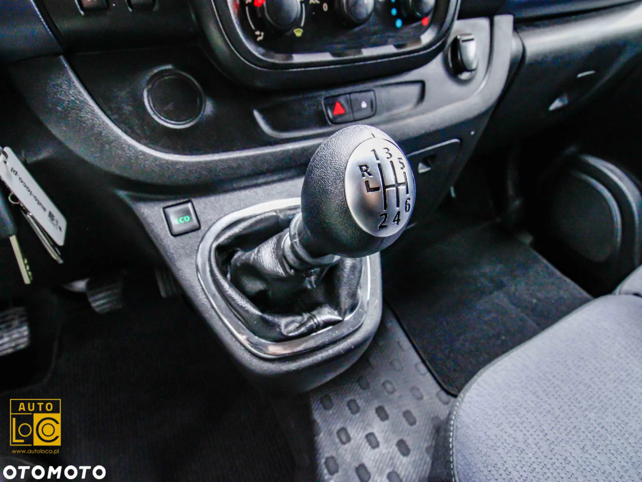 Opel VIVARO FURGON - 17