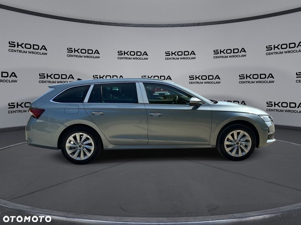 Skoda Octavia - 4