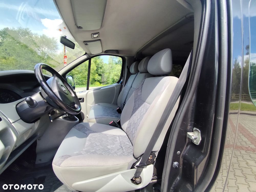 Opel Vivaro L2H1 2.9t - 22