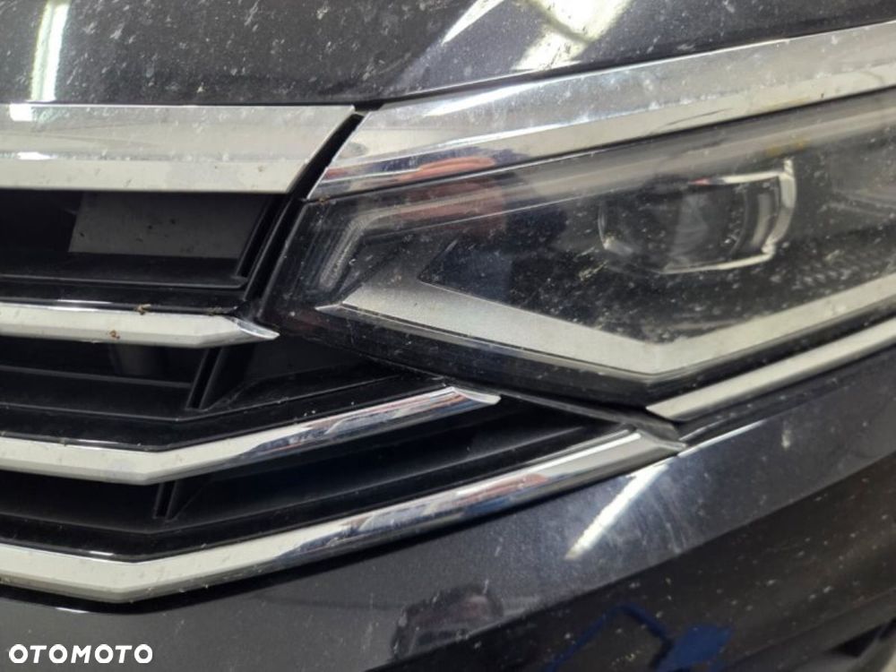 Volkswagen Passat 2.0 TDI SCR Style DSG - 13