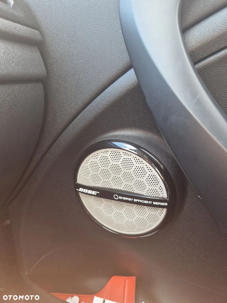 Renault Megane ENERGY TCe 130 BOSE EDITION - 15