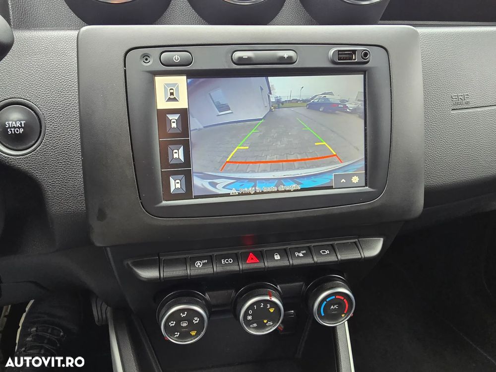 Dacia Duster TCe 100 2WD Celebration - 12