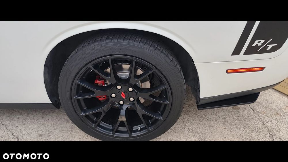 Dodge Challenger 5.7 R/T - 31