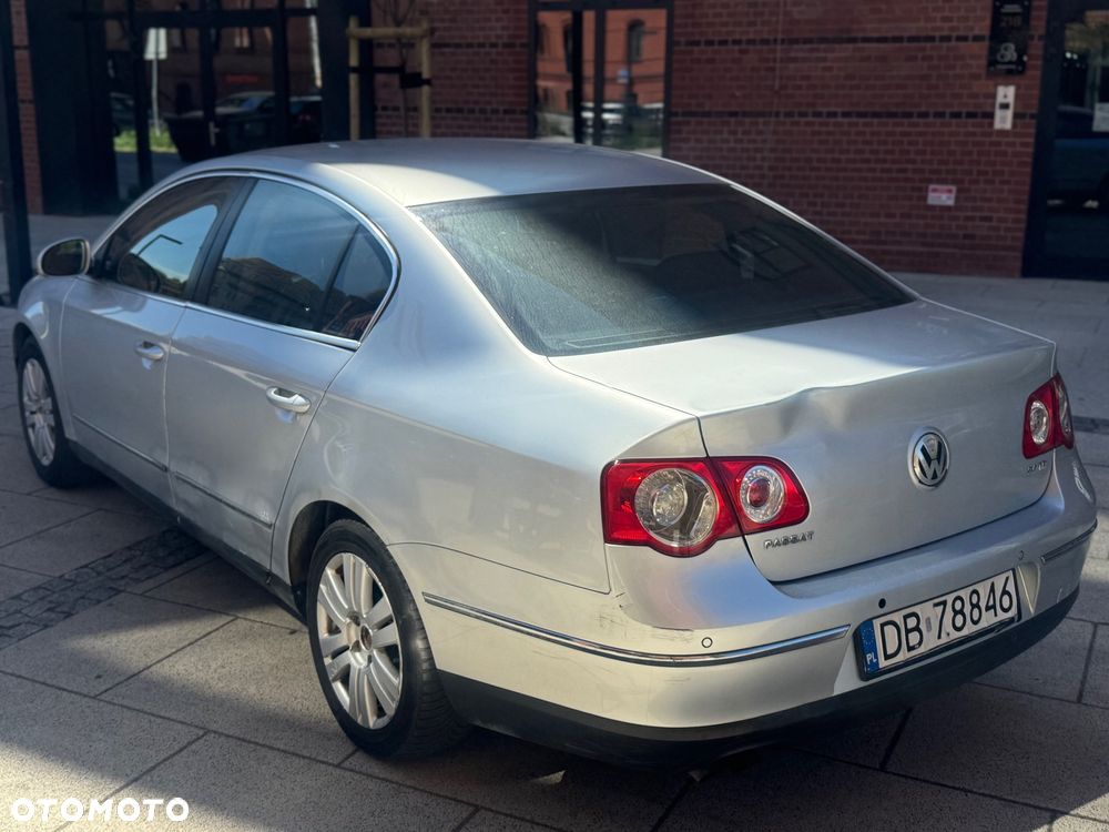 Volkswagen Passat - 3