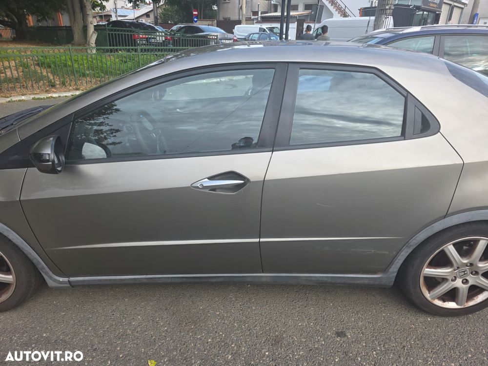 Honda Civic 1.8 Sport - 27