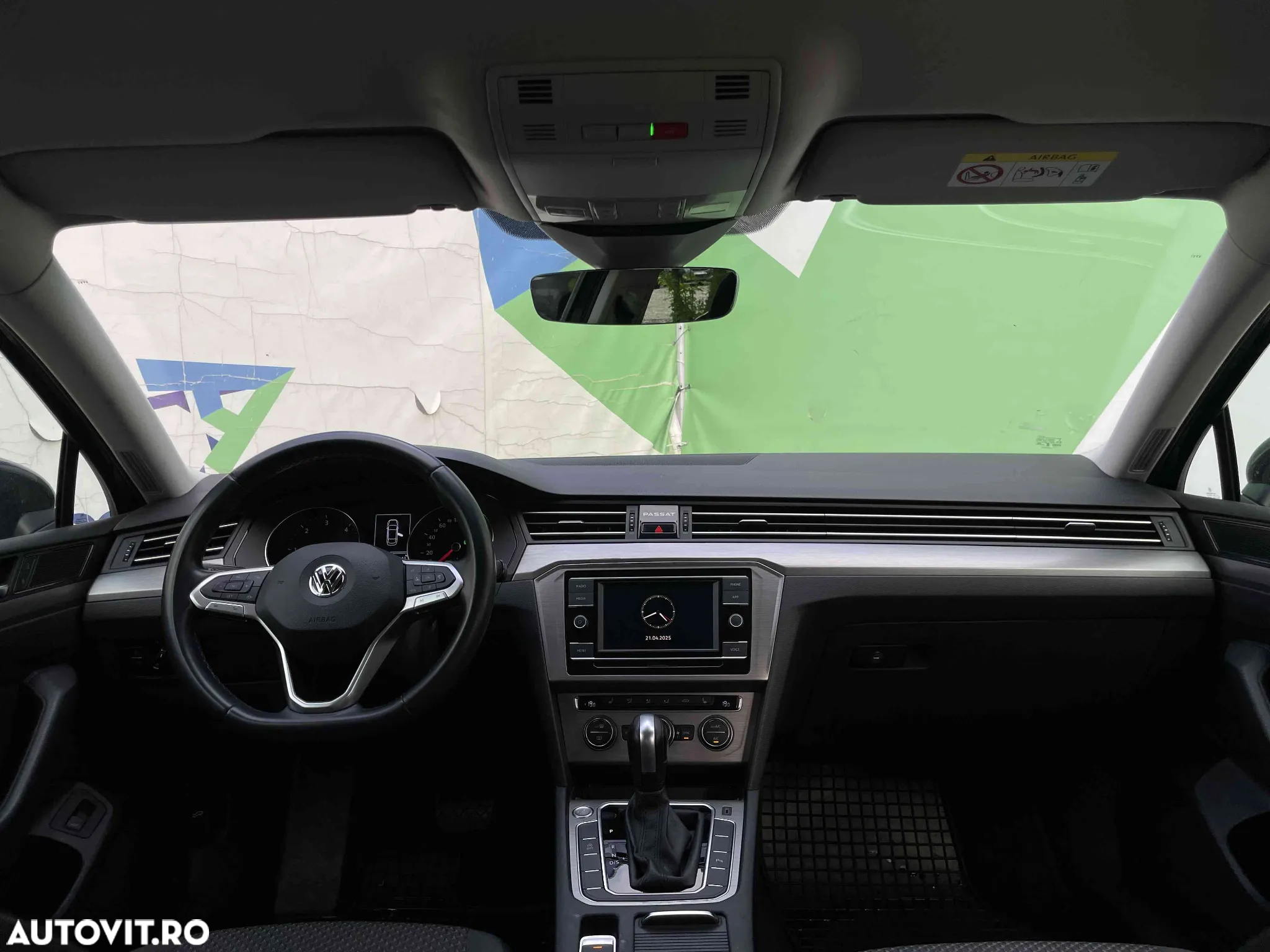 Volkswagen Passat - 16