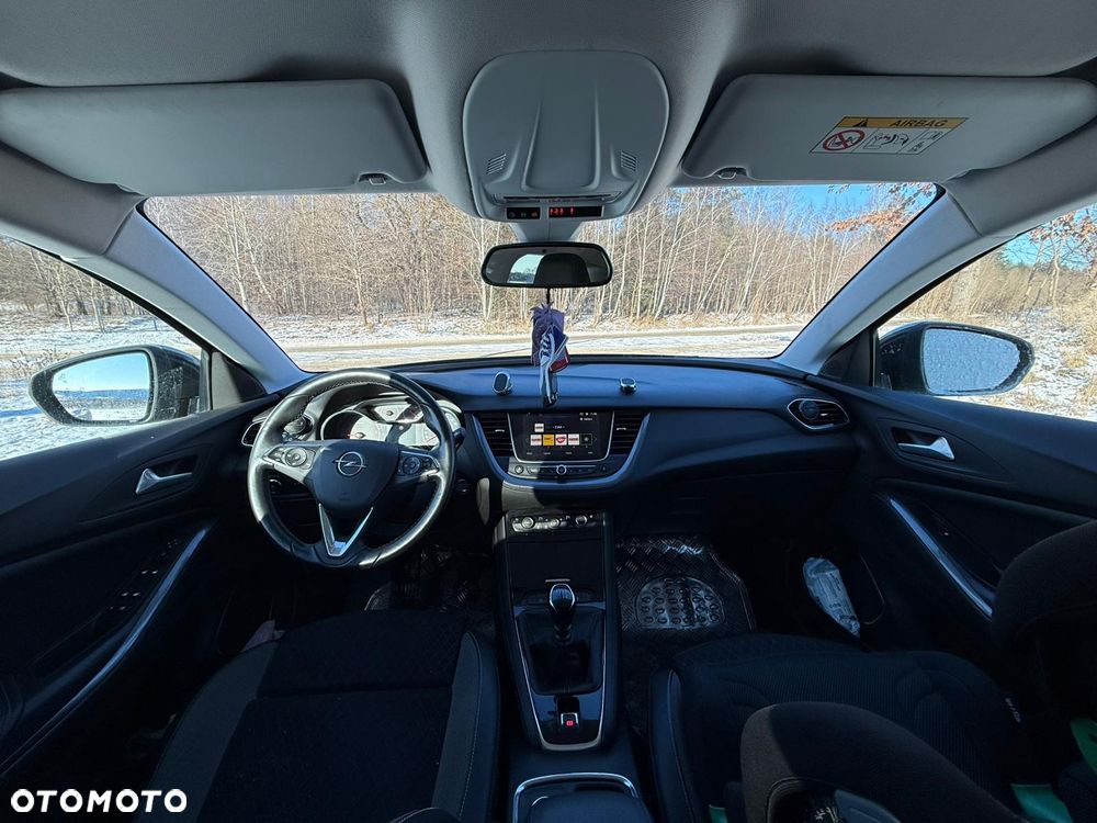 Opel Grandland X - 8