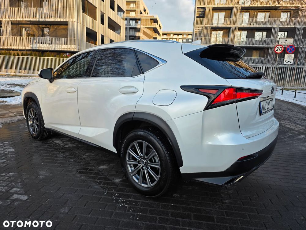 Lexus NX 300 Executive Line - 31