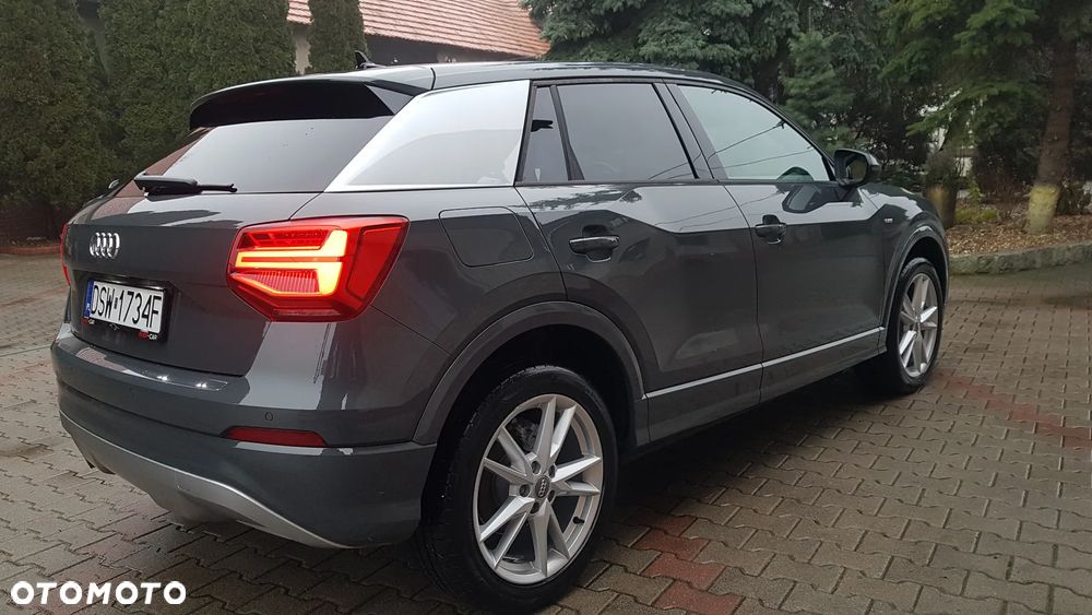 Audi Q2 35 TFSI Sport - 4