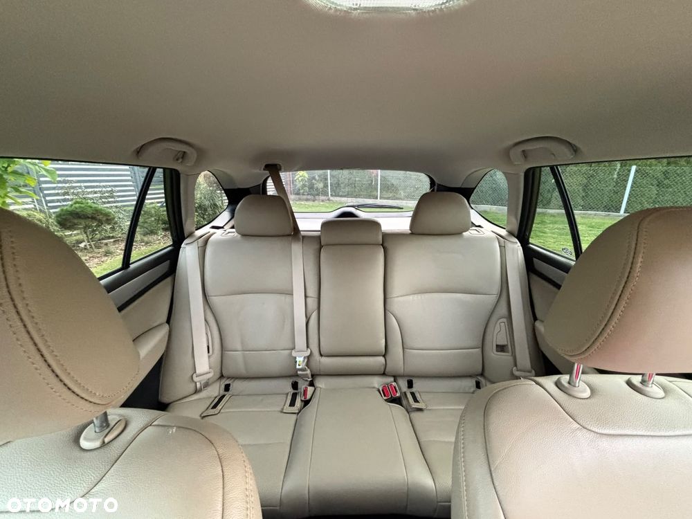 Subaru Outback - 14