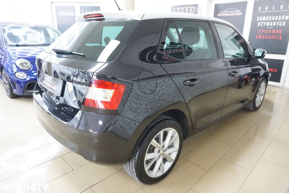 Skoda Fabia 1.0 Ambition Plus - 10