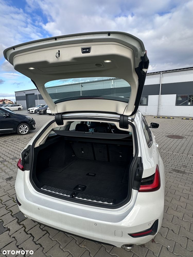 BMW Seria 3 - 4