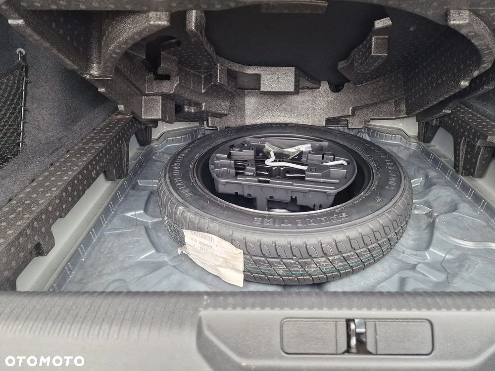 Peugeot 308 BlueHDi 130 EAT8 Stop & Start Allure Pack - 25