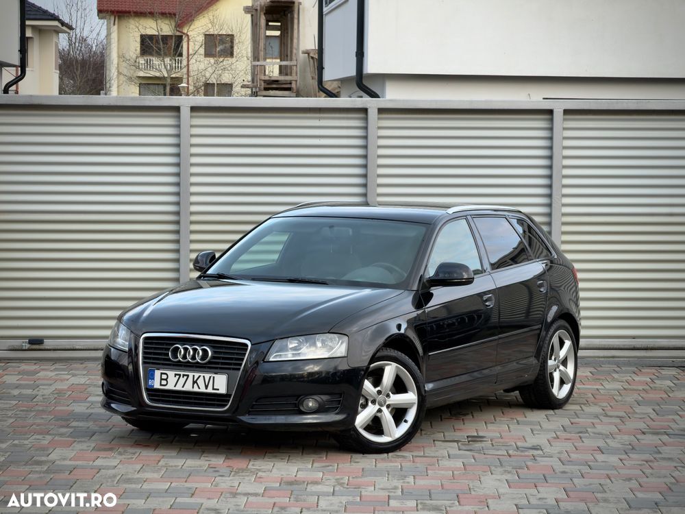 Audi A3 Sportback - 1