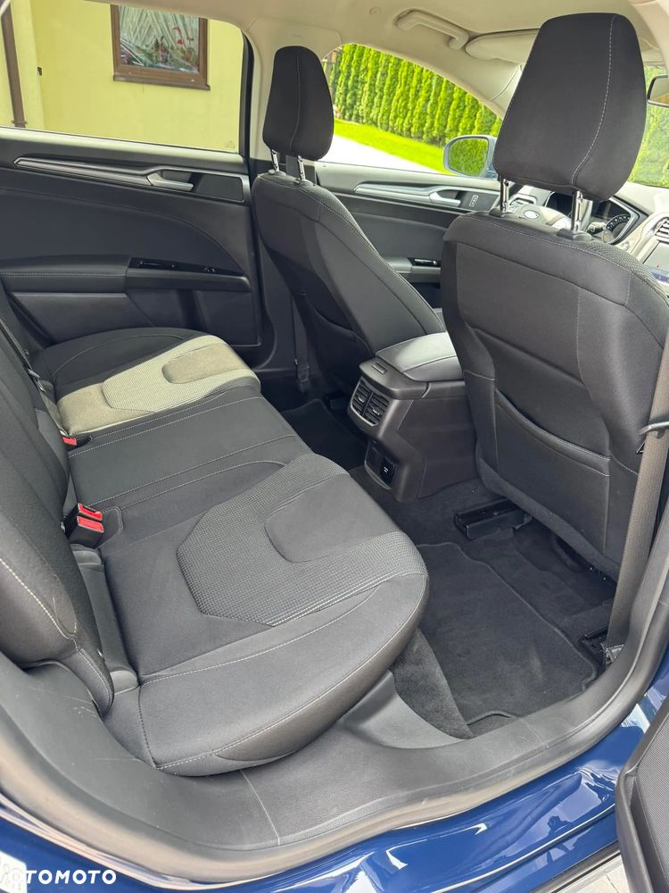Ford Mondeo 2.0 EcoBlue Titanium - 12