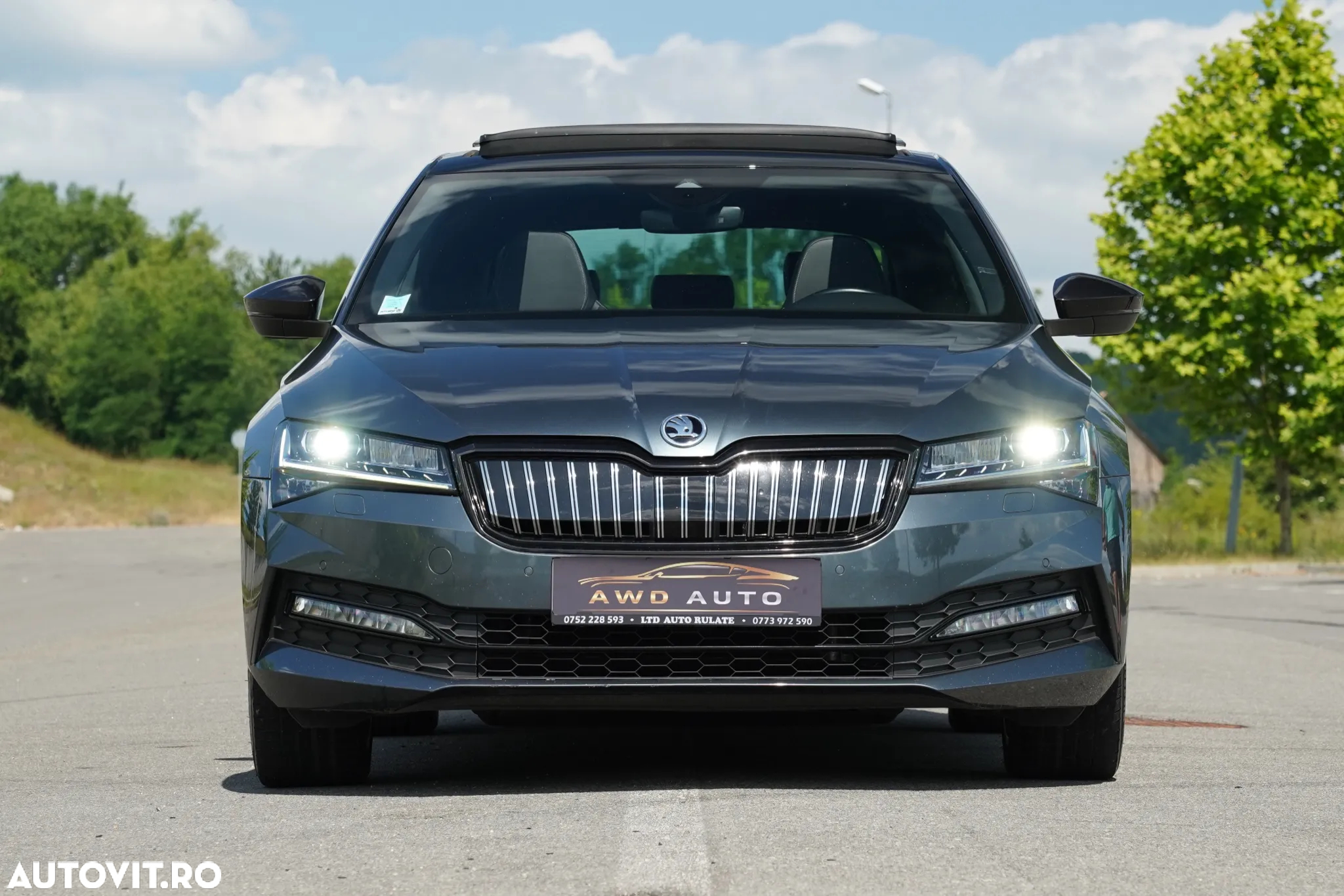Skoda Superb 1.4 TSI iV DSG Sportline - 25