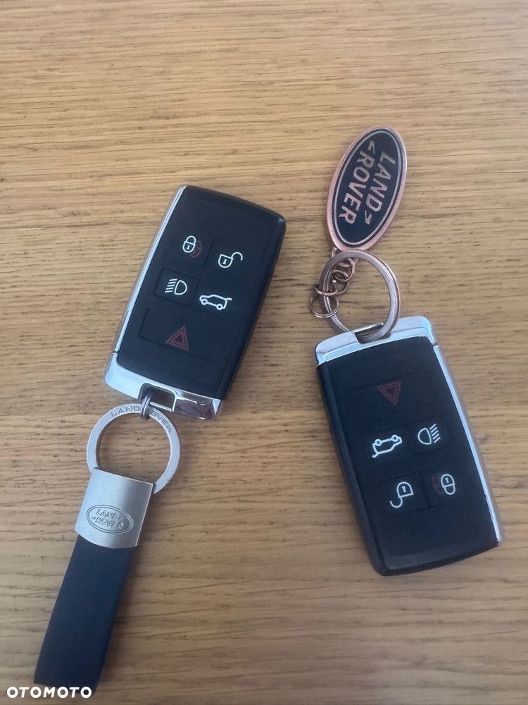 Land Rover Range Rover Velar 3.0 P400 mHEV R-Dynamic SE - 9