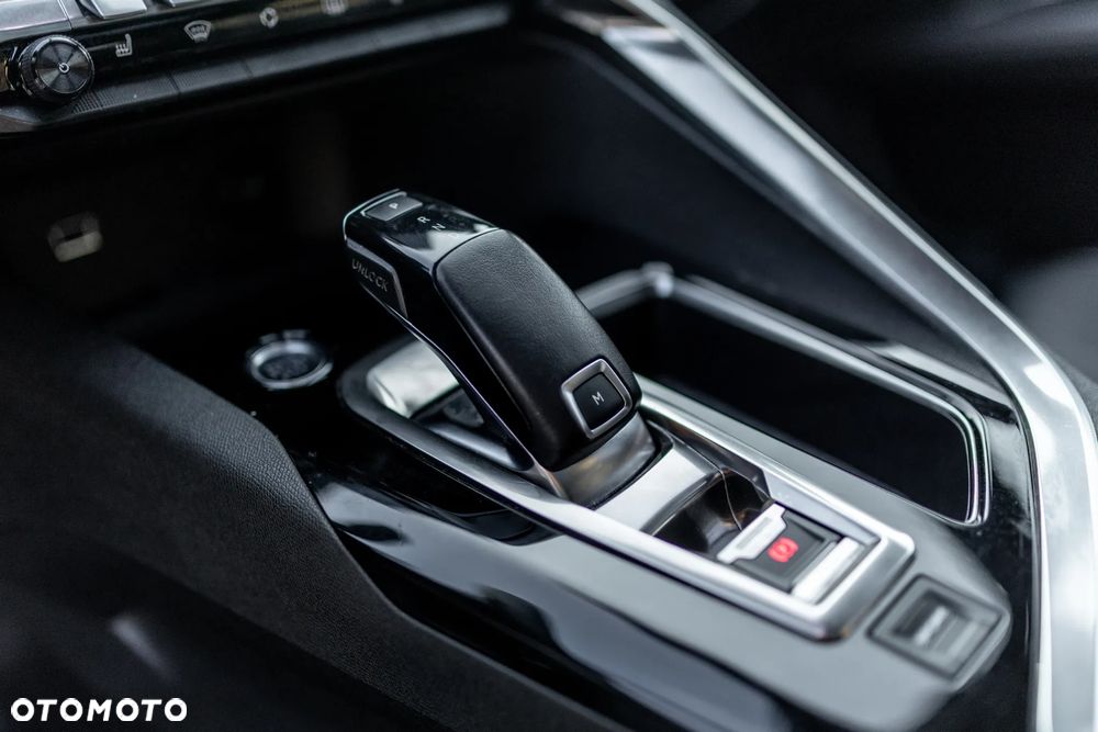 Peugeot 5008 2.0 BlueHDI GT S&S EAT8 - 22