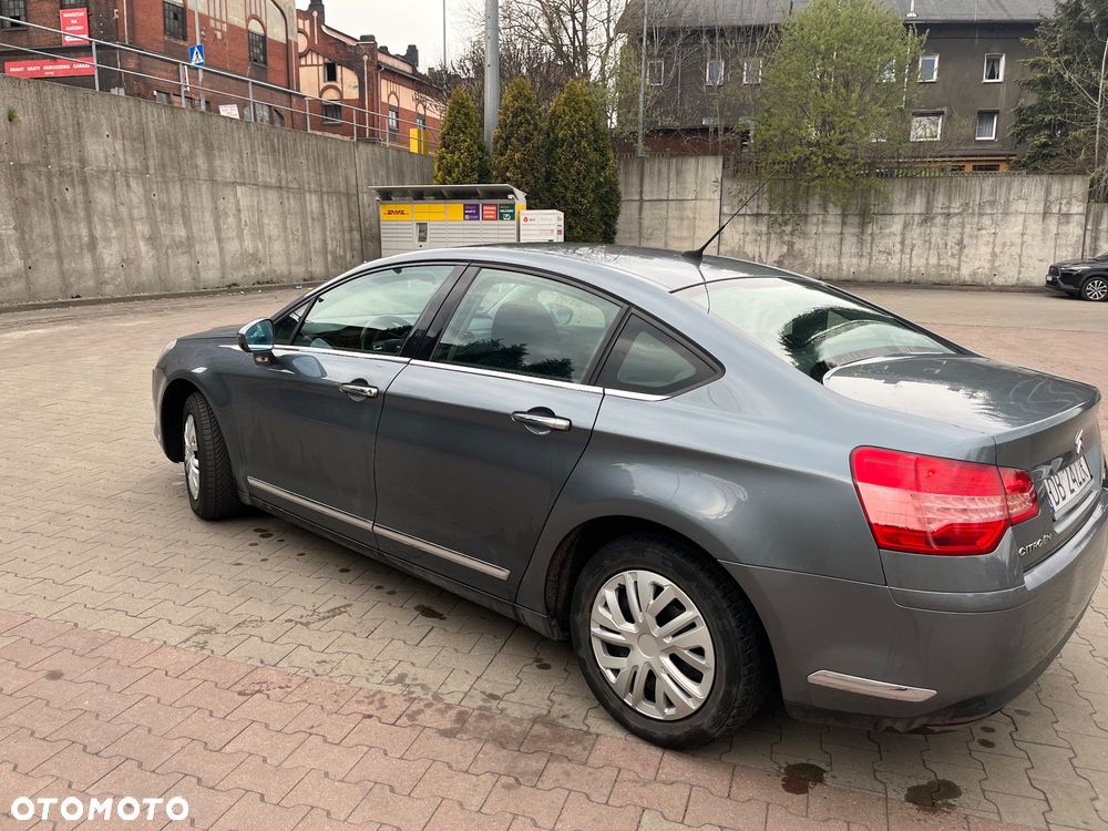 Citroën C5 2.0 HDi Confort - 4