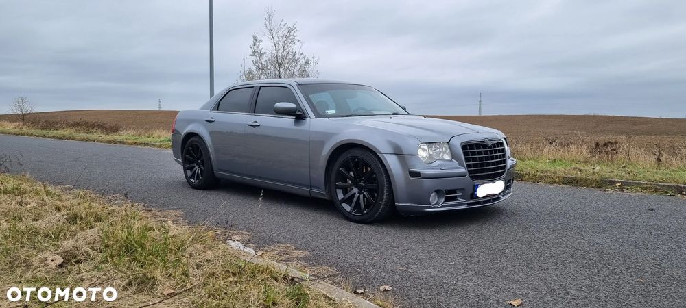 Chrysler 300C 6.1 V8 Hemi SRT8 - 3