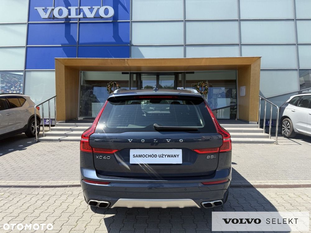 Volvo XC 60 - 8