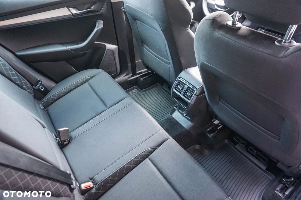 Skoda Karoq 1.5 TSI ACT 4x2 Ambition DSG - 33