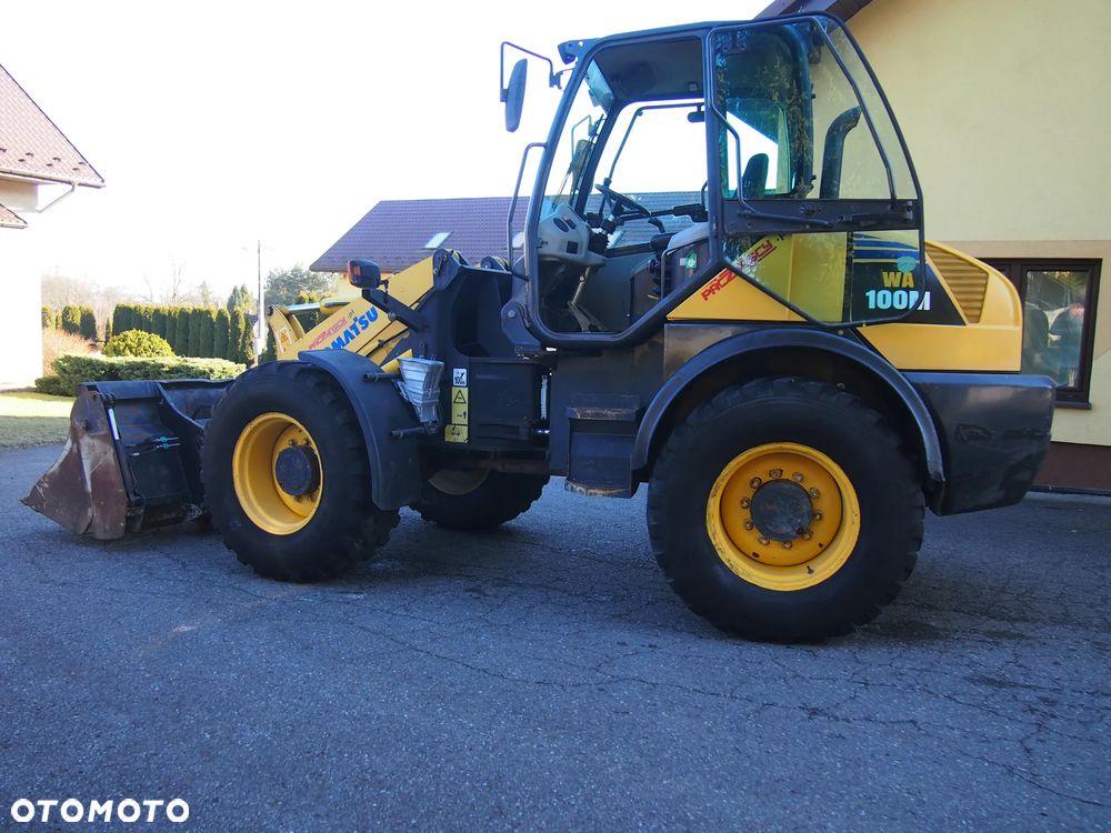 wszystkie maszyny są sprowadzone w dobrym stanie technicznym i wizualnym . zapraszamy do obejrzenia innych naszych ofert na paczynscy.pl cena na export, nie zawiera podatku - 4