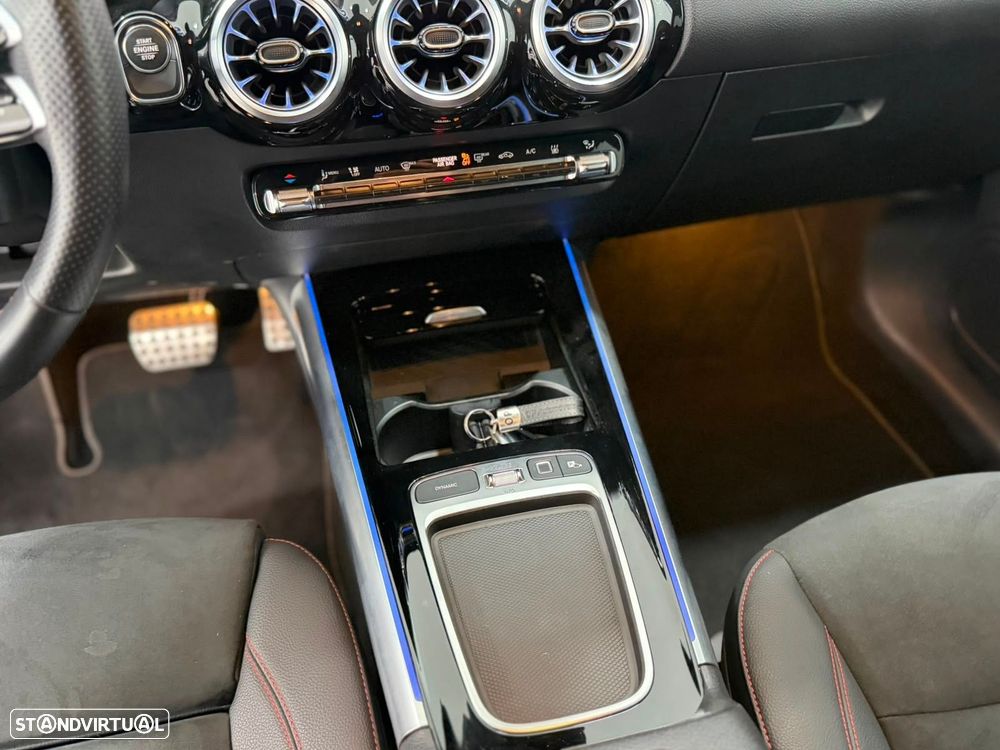 Mercedes-Benz GLA 250 e AMG Line - 11