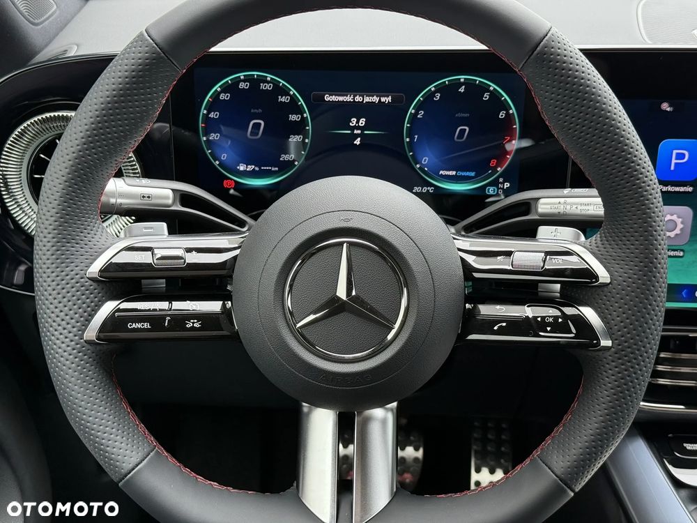 Mercedes-Benz CLA - 16