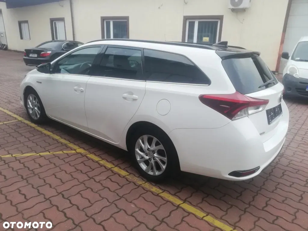 Toyota Auris 1.8 VVT-i Hybrid Automatik Style Selection - 7