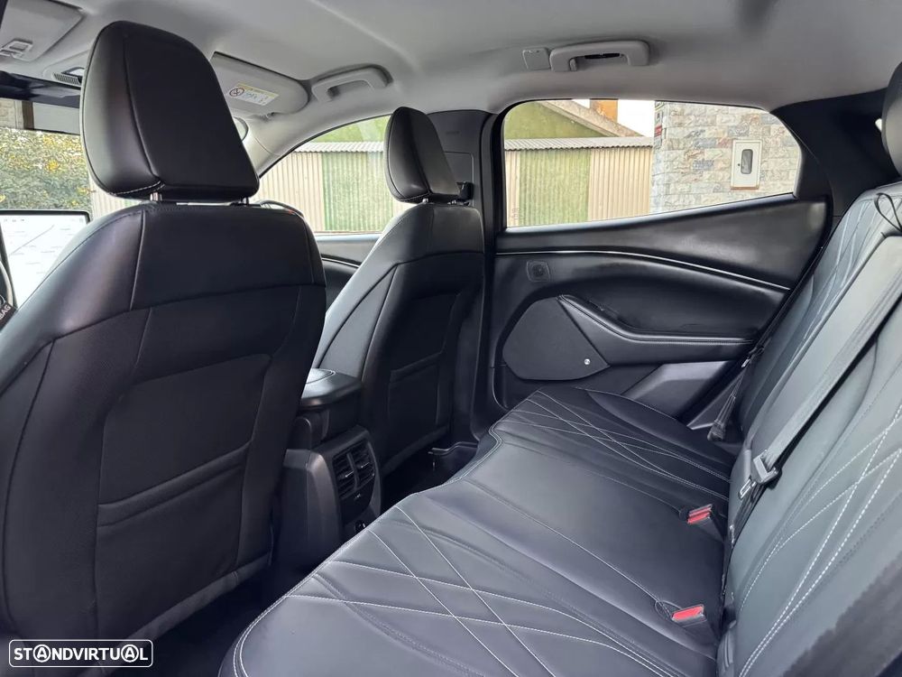 Ford Mustang Mach-E 75.7 kWh Premium AWD - 19