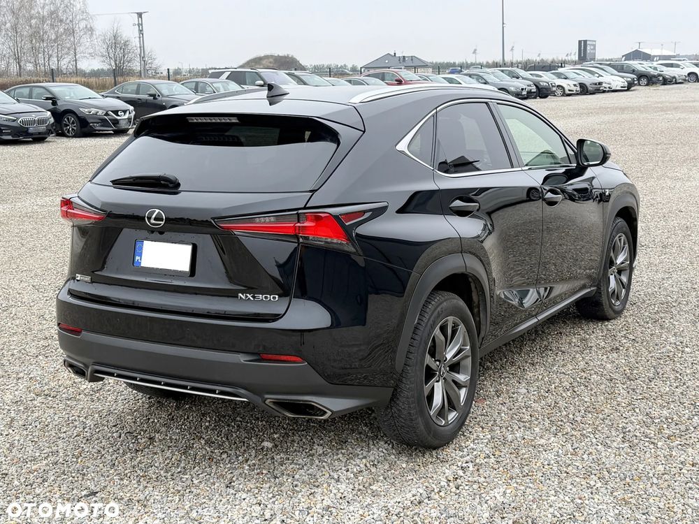 Lexus NX 300 AWD Luxury Line - 4