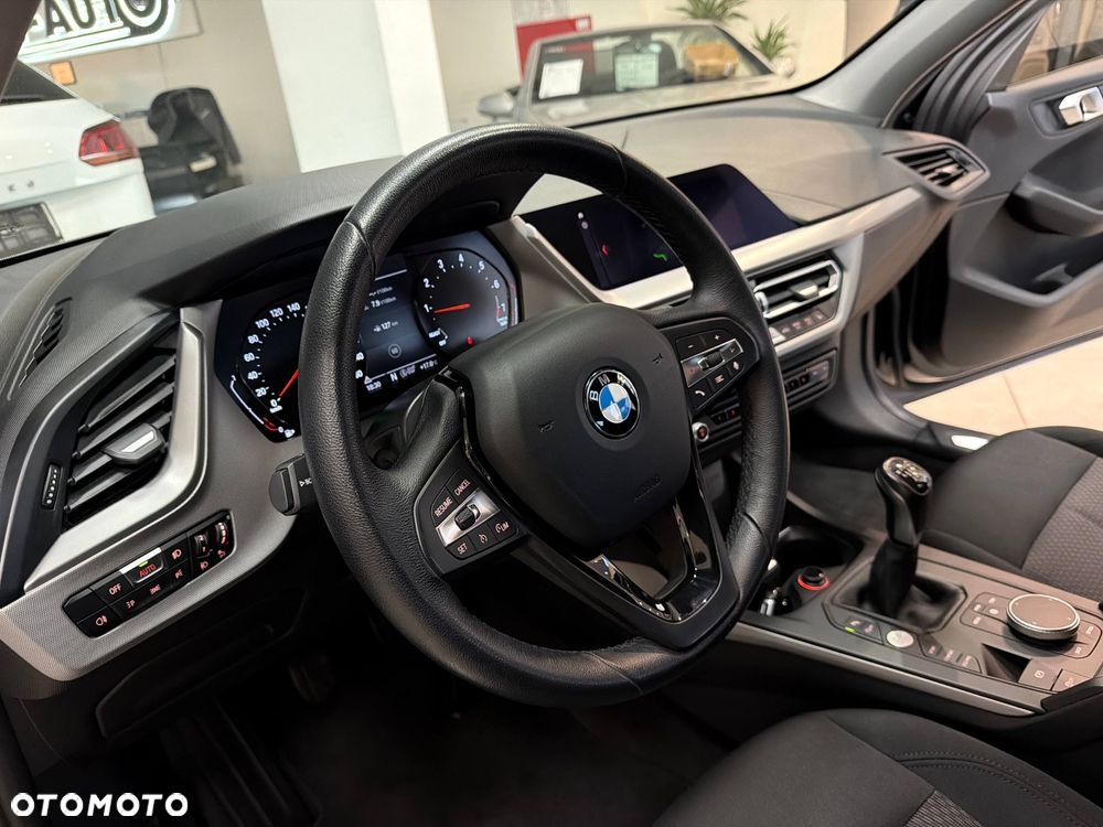 BMW Seria 1 116i Luxury Line - 24