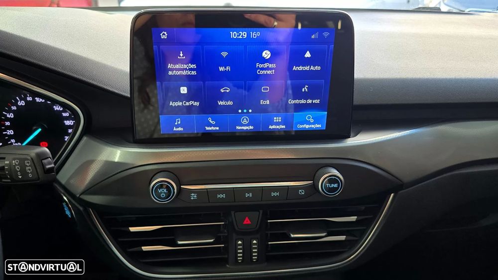 Ford Focus 1.0 EcoBoost Active Aut. - 31