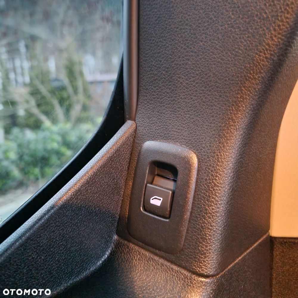 Citroën Berlingo M PureTech 130 EAT8 FEEL - 20