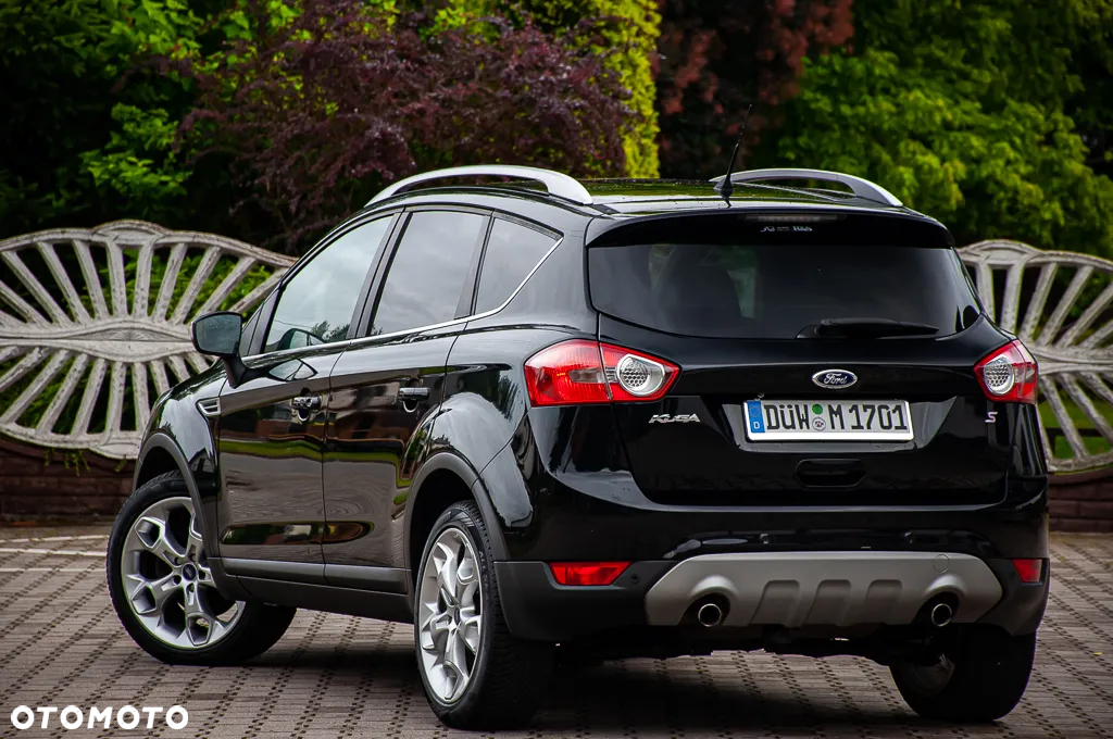 Ford Kuga 2.0 TDCi 4WD Titanium Plus - 38