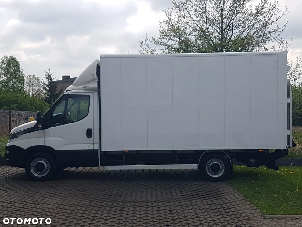 Iveco 35S15 WINDA 8EP KONTENER 4,22x2,11x2,14 DAILY KLIMA KRAJOWY 3,0 - 11