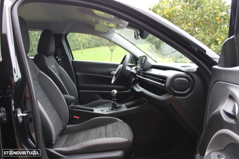 Jeep Avenger 1.2 GSE T3 Altitude - 25