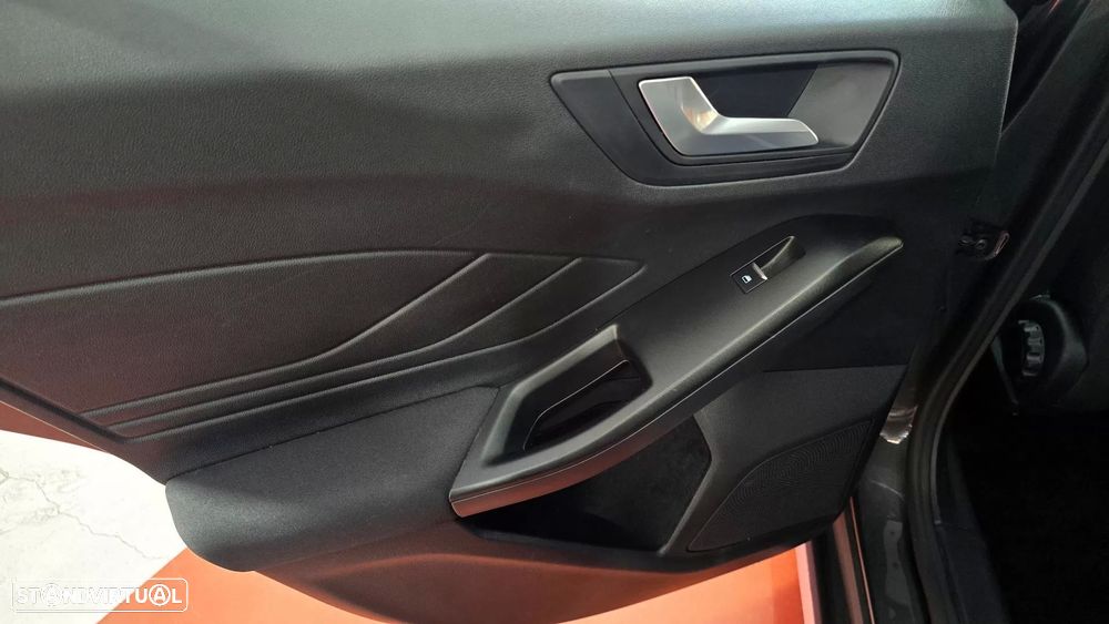 Ford Focus 1.0 EcoBoost Active Aut. - 43