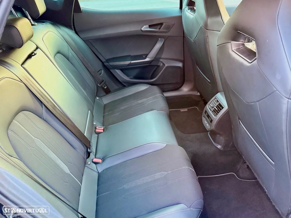 Cupra Formentor 1.4 e-Hybrid DSG VZ - 12