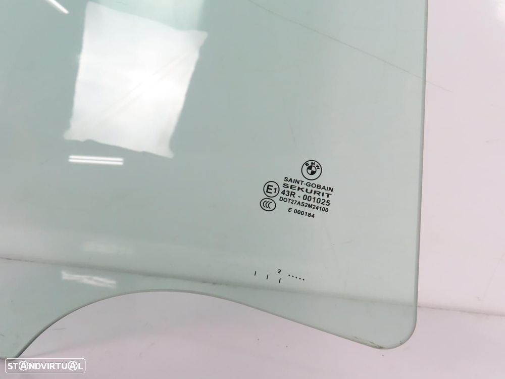 Vidro da porta Direito/Trás Usado / Original BMW X3 (F25) - 2