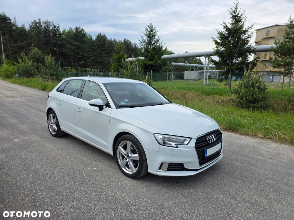 Audi A3 Sportback 1.5 TFSI cylinder on demand sport - 13