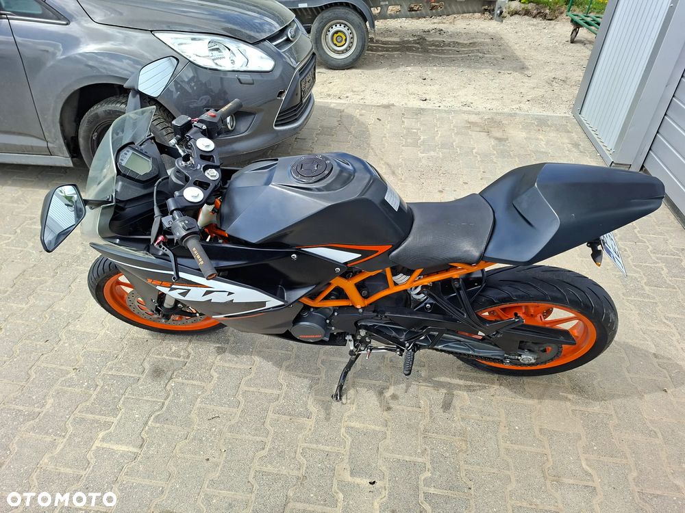 KTM RC 125 - 3